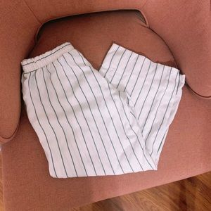 Cropped wide leg pants!